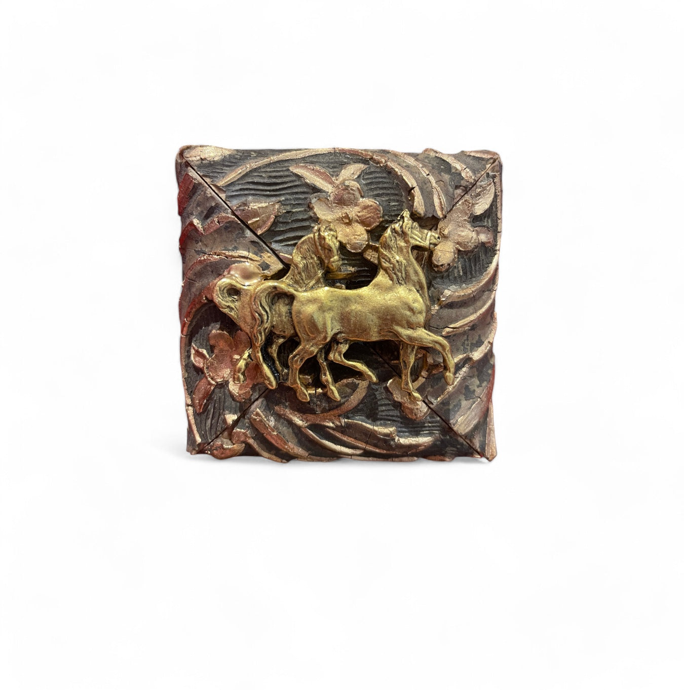 Ornamental Bee | Horses